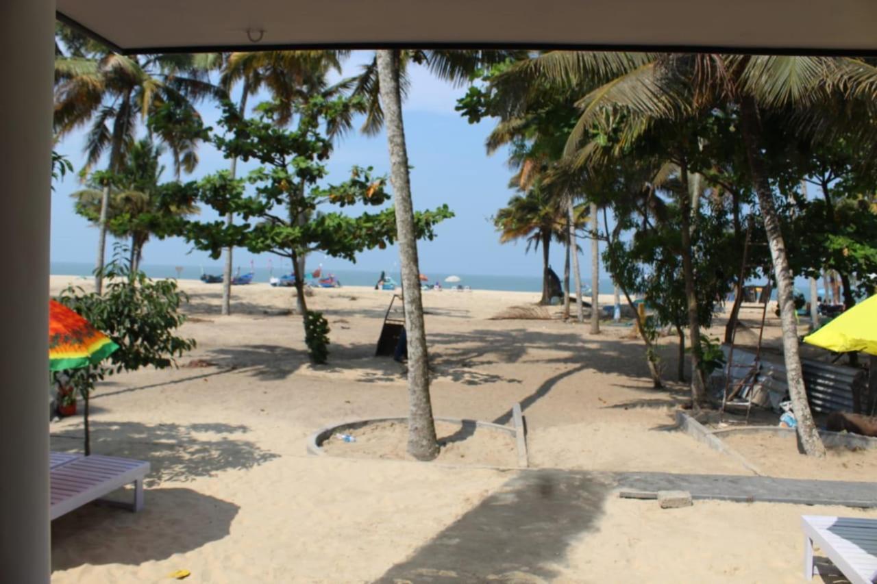 Marari Anna Beach Homestay Mararikulam Bagian luar foto