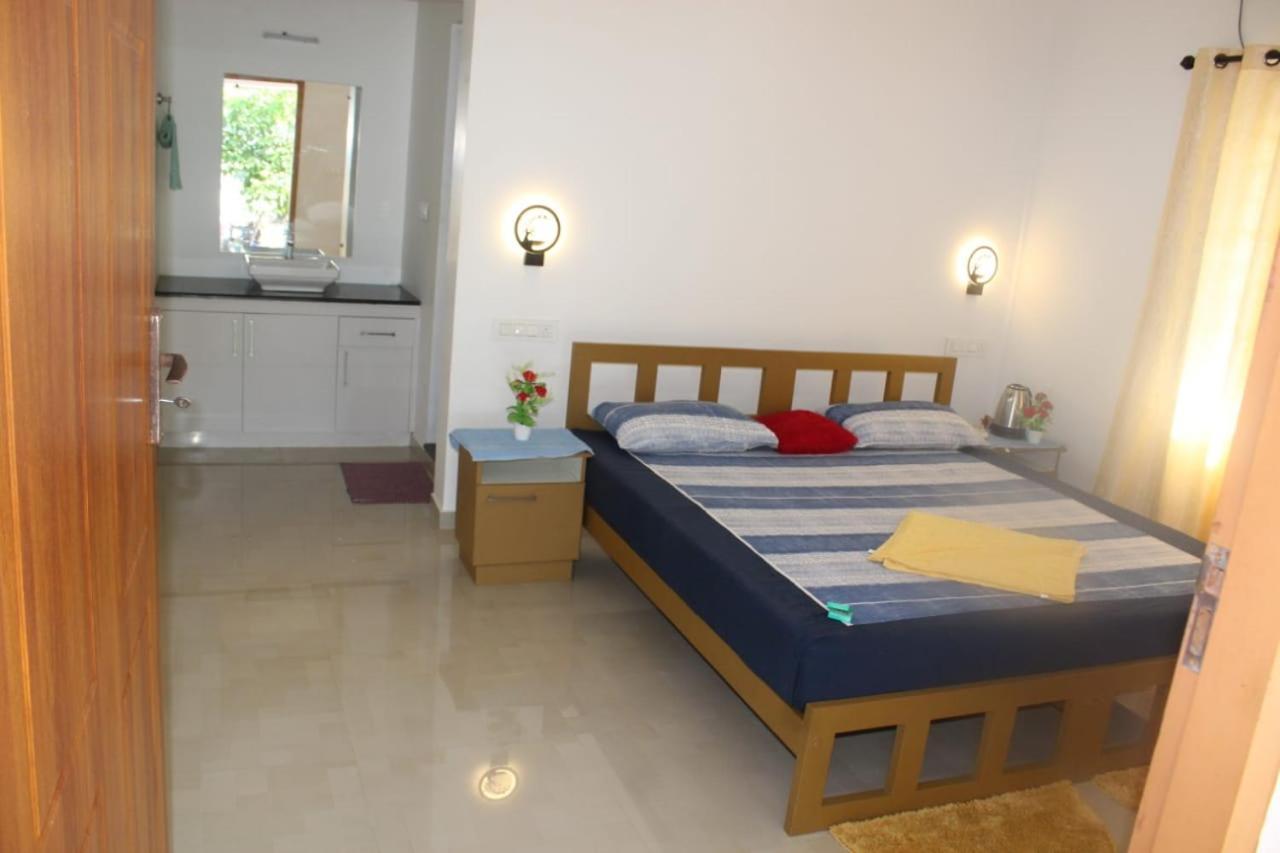 Marari Anna Beach Homestay Mararikulam Bagian luar foto
